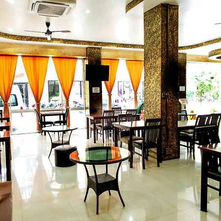Sharaya Patong Hotel エクステリア 写真