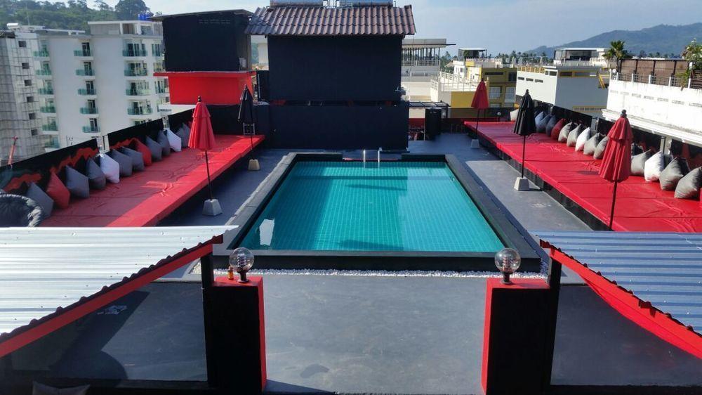 Sharaya Patong Hotel エクステリア 写真
