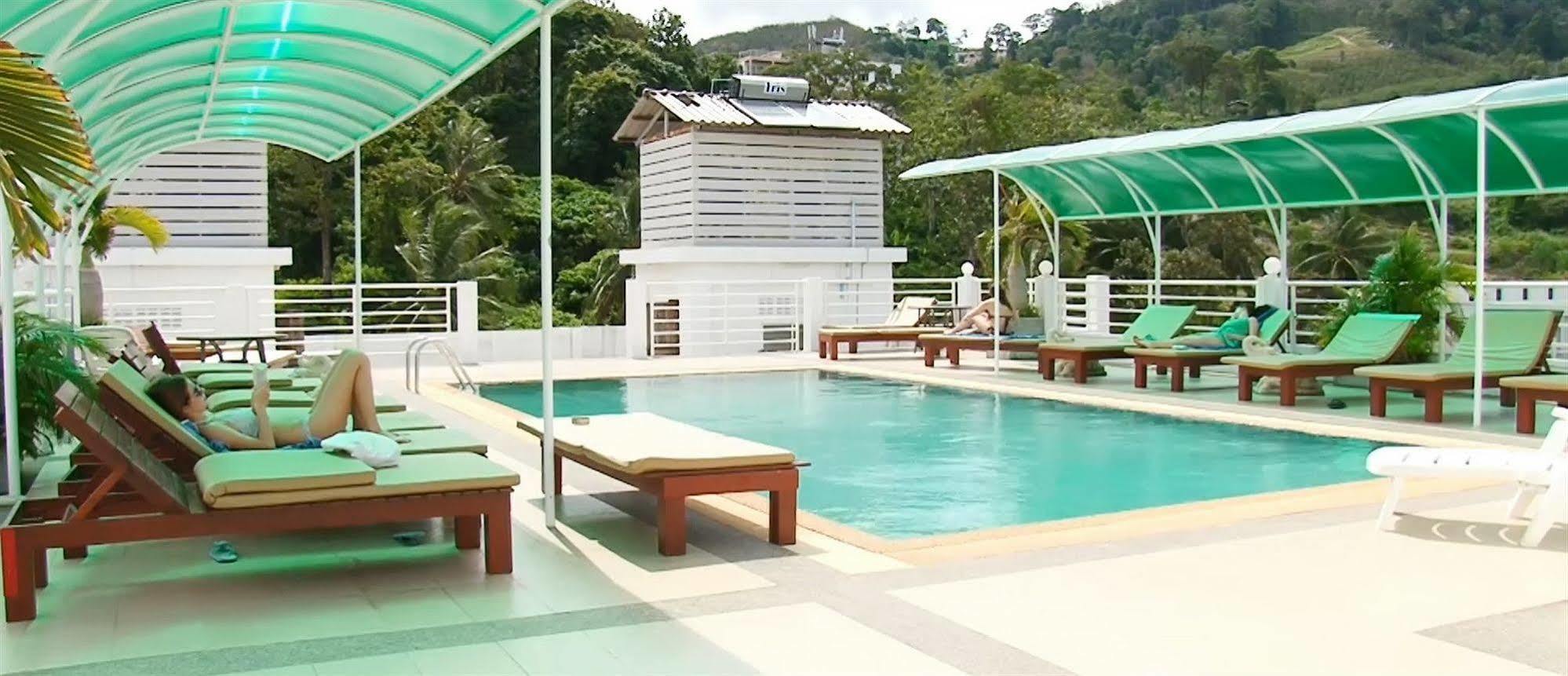 Sharaya Patong Hotel エクステリア 写真